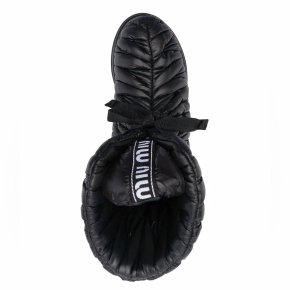 Miu Miu Women’s 35.5 (US 5.5) Matelassé Padded Ankle Boots - Picture 4 of 9